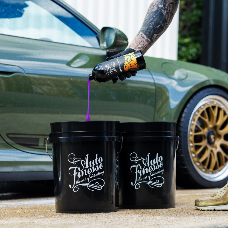 Auto Finesse Wash N Gloss Car Shampoo